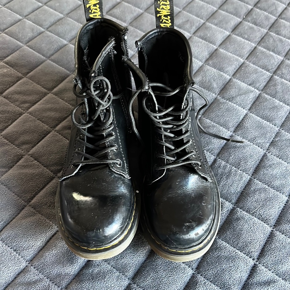 Kids are Martens Patent leather Boots